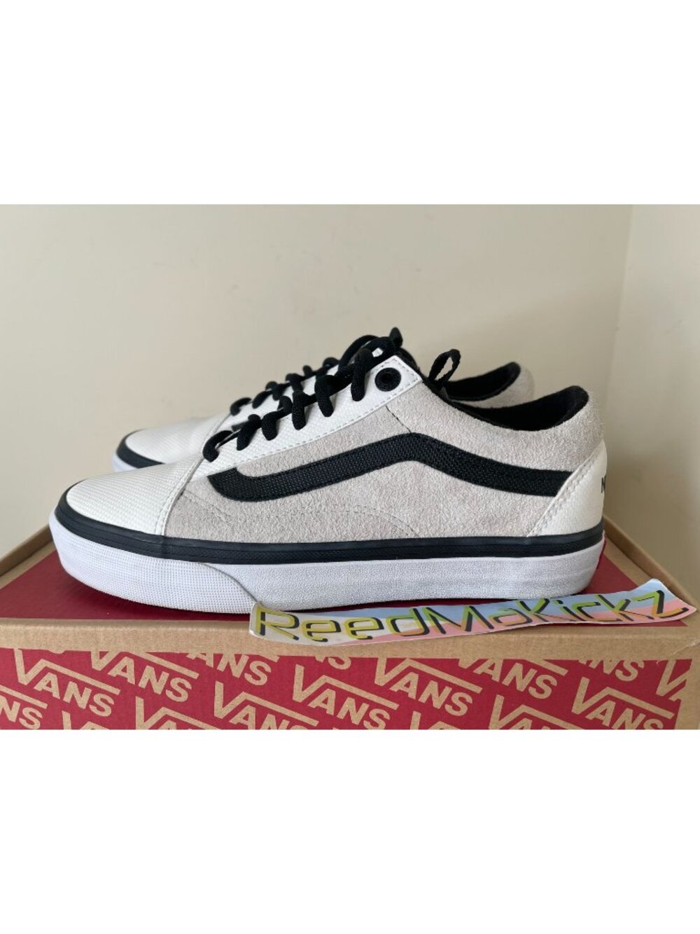 Vans Old Skool MTE DX The North Face White Mens 6us / Womens 7.5us